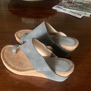 Donald Pliner sandals